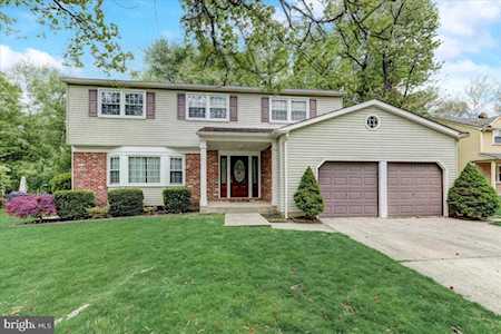 739 Cornwallis Dr Mount Laurel, NJ 08054