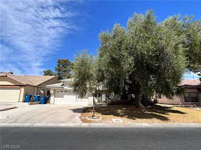 5400 Singing Hills Dr Las Vegas, NV 89130