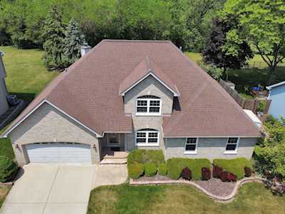 515 Boardman Circle Bolingbrook, IL 60440