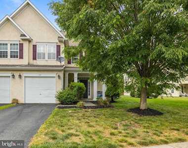 732 Kent Way Smyrna, DE 19977