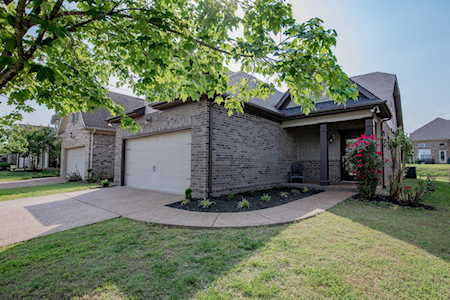 111 England Pl Hendersonville, TN 37075