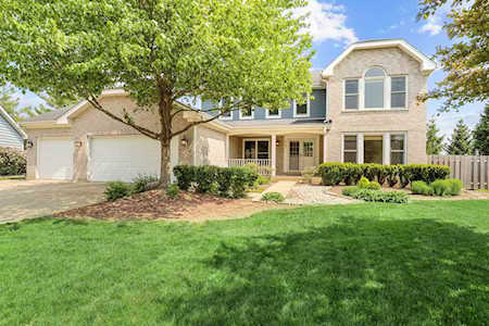 3161 Indian Creek Ct Buffalo Grove, IL 60089