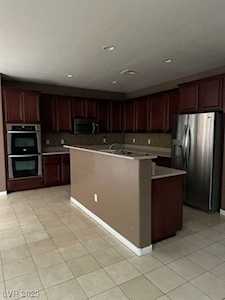 3204 Salutare Ct North Las Vegas, NV 89031