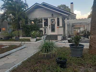 1209 1st St NE St. Petersburg, FL 33701