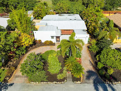 2425 Whale Harbor Lane Fort Lauderdale, FL 33312