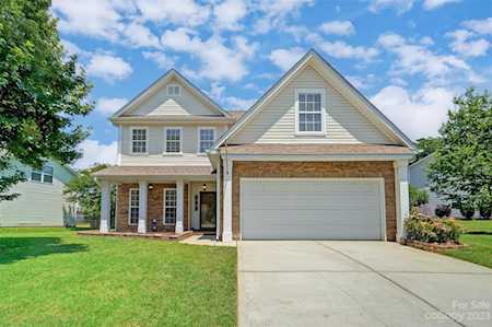 1016 Brook Valley Run Monroe, NC 28110
