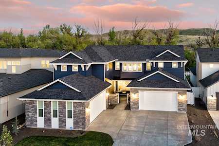 7997 W Suttle Lake Drive Boise, ID 83714
