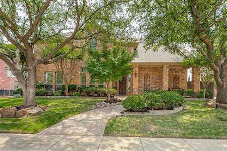 2240 All Saints Lane Plano, TX 75025