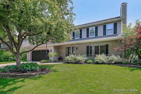 2450 Coach And Surrey Ln Aurora, IL 60506