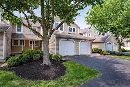3876 Cherrybridge Lane Dublin, OH 43016