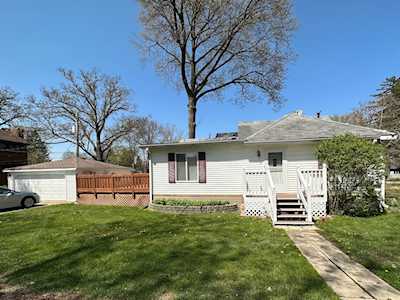 3119 Spruce Terrace Island Lake, IL 60042