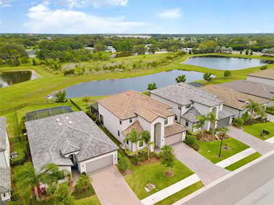 11106 Copperlefe Dr Bradenton, FL 34212