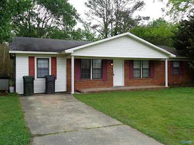 410 SW Briarwood Drive Decatur, AL 35601