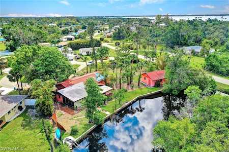 118 Brooks Rd North Fort Myers, FL 33917