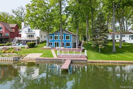 16431 Oak Hill Dr Argentine Twp, MI 48430