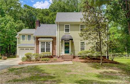4912 Quail Canyon Dr Charlotte, NC 28226