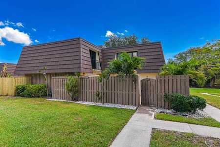 619 6th Court Palm Beach Gardens, FL 33410