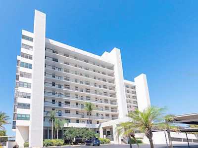 15462 Gulf Blvd #204 Madeira Beach, FL 33708