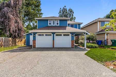 3238 NE 100th St #C Seattle, WA 98125