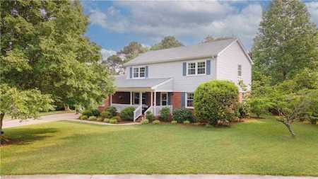 1309 Willowood Ln Virginia Beach, VA 23454