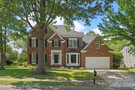 4809 Crownvista Dr Charlotte, NC 28269