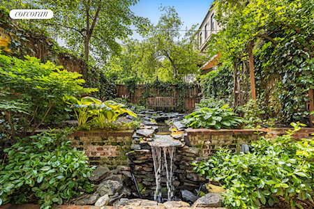 64 7th Ave #1C Brooklyn, NY 11217