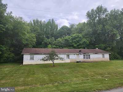 480 Yoder Dr Hartly, DE 19953