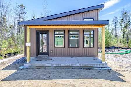9 Canter Way Scarborough, ME 04074