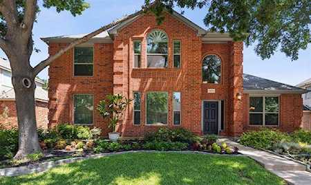 1373 Colby Drive Lewisville, TX 75067
