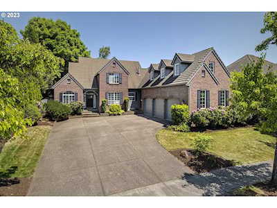 14215 SW Mckinley DR Sherwood, OR 97140