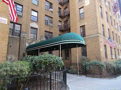 35-21 81 Street #6D Jackson Heights, NY 11372