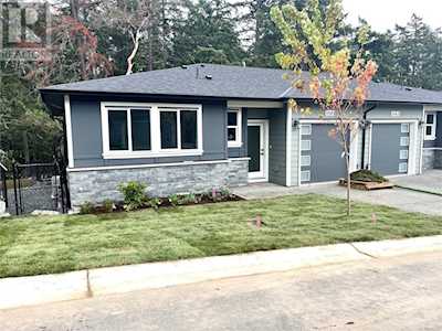 1945 West Park Lane View Royal, BC V9B3R9