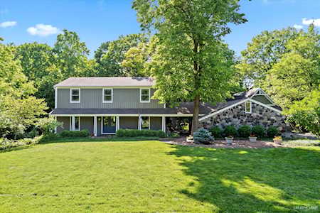 4N010 Thornapple Rd St. Charles, IL 60174