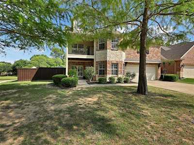 1801 Chessington Lane McKinney, TX 75072