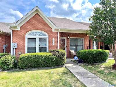 427 SW Bromwich Street Decatur, AL 35603
