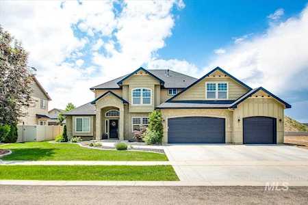 2867 N Ridge Haven Way Meridian, ID 83646