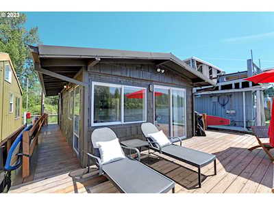17557 NW Sauvie Island RD #45 Portland, OR 97231