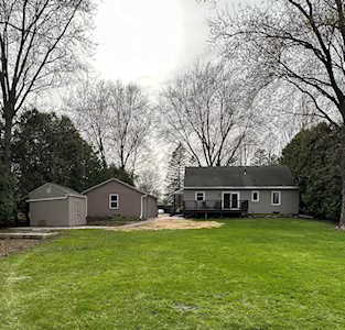 1338 Leonard Point Rd Oshkosh, Town of Algoma, WI 54901