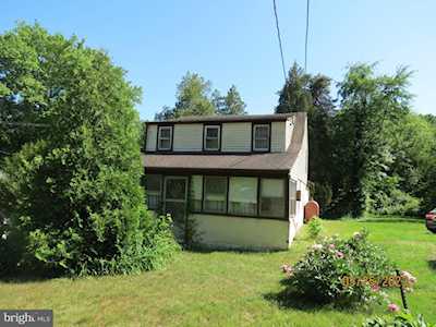106 Kiamensi Rd Wilmington, DE 19804