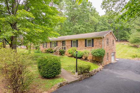 2216 East Ruritan Roanoke, VA 24012