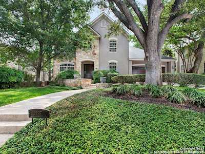 607 E Mandalay Dr San Antonio, TX 78212