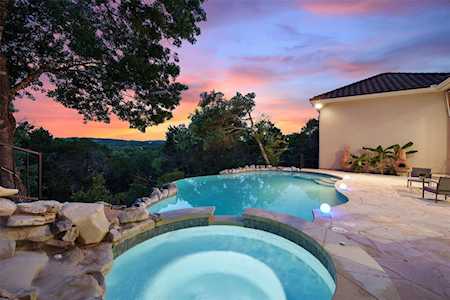 8915 Chalk Knoll DR Austin, TX 78735