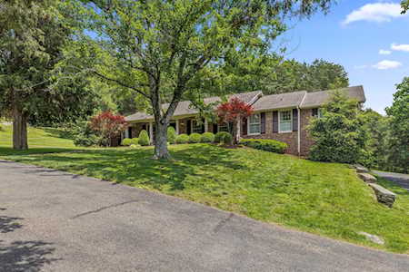 1806 Cromwell Dr Nashville, TN 37215