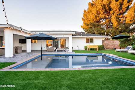 5601 E Calle Del Paisano Phoenix, AZ 85018