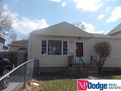 2857 Fowler Ave Omaha, NE 68111
