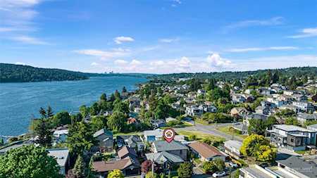 814 N 32nd St Renton, WA 98056
