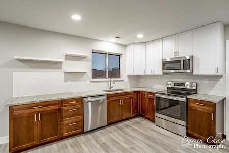 2827 Circle Dr DR Santa Clara, UT 84765