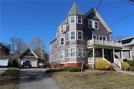 133 Columbia Ave Cranston, RI 02905