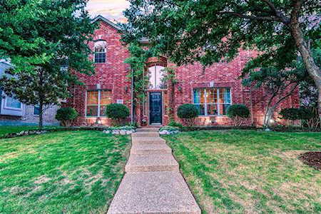 6876 Redcreek Trail Frisco, TX 75035
