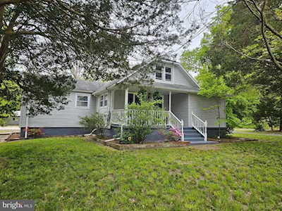 713 Shewchenko Ave Millville, NJ 08332